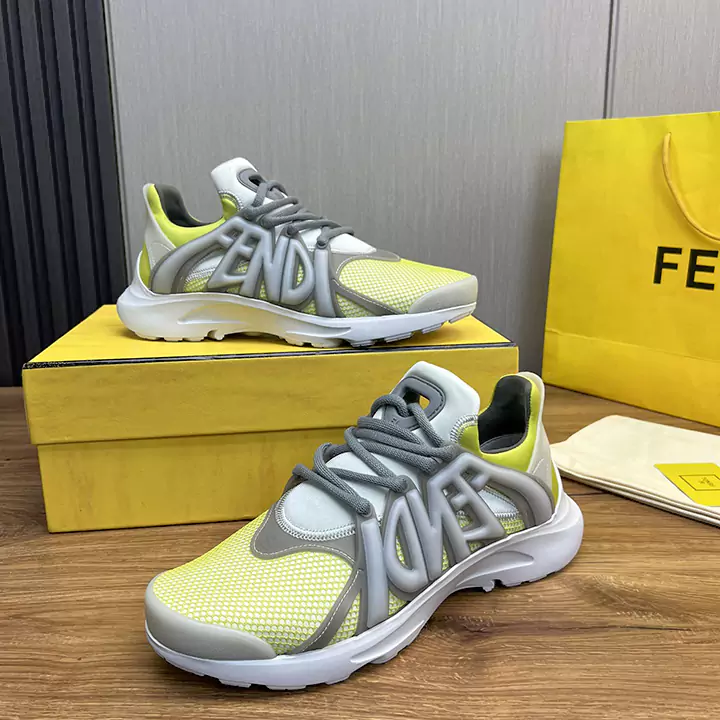 フェンディ シューズ スーパー コピー