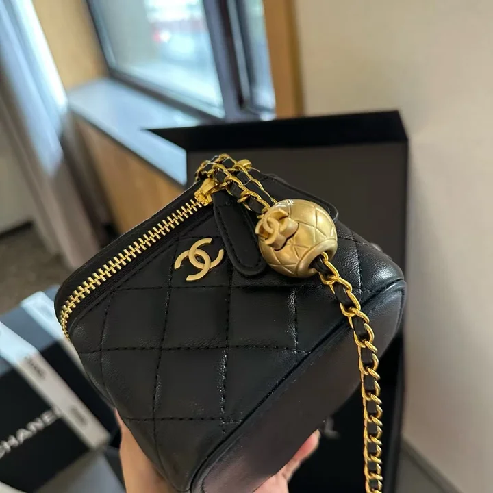 chanel ショルダー バッグ レディース