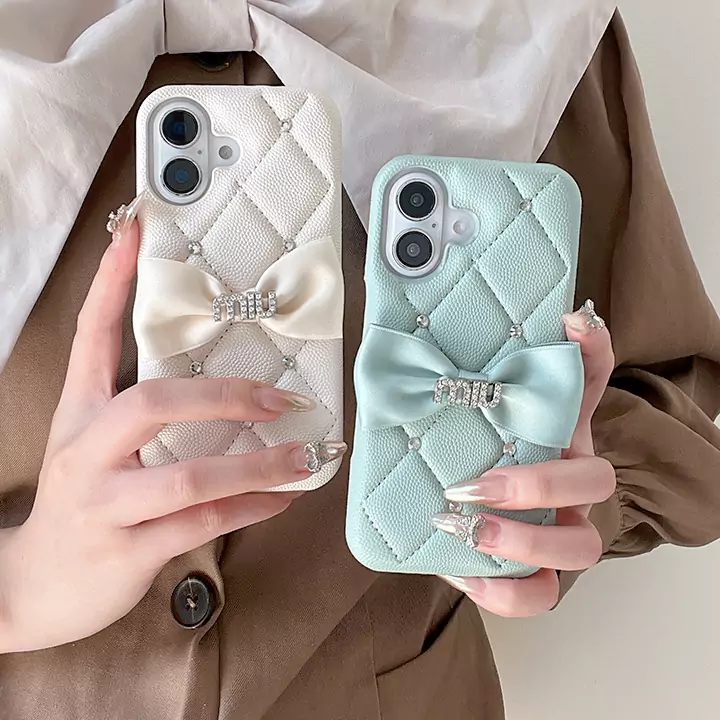 ミュウミュウ スマホケース iPhone16