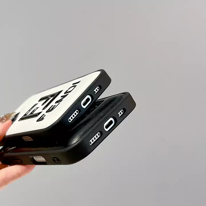 フェンディ スマホケース 17