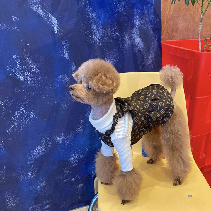 LV 犬服 女の子