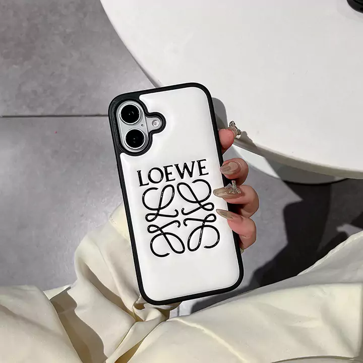 ロエベ iphone17pro レザーケース