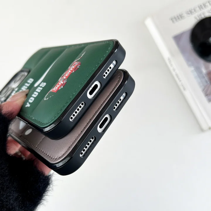 Supreme iphone17airレザーケース