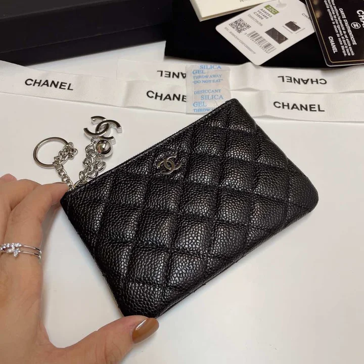 chanel キャビアスキン 小銭入れ