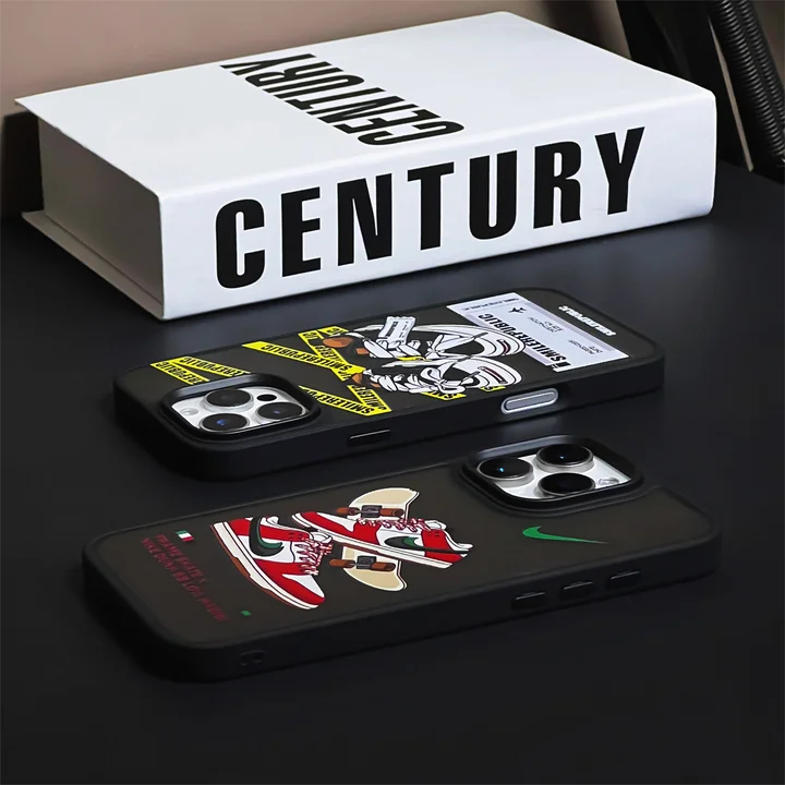 nike iphone17ケース スニーカー柄