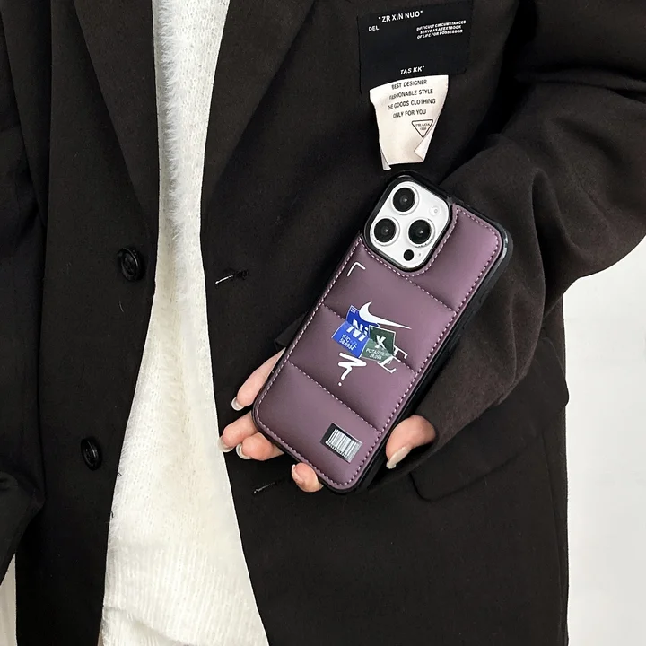 ナイキ iphone 17proケース 大人気