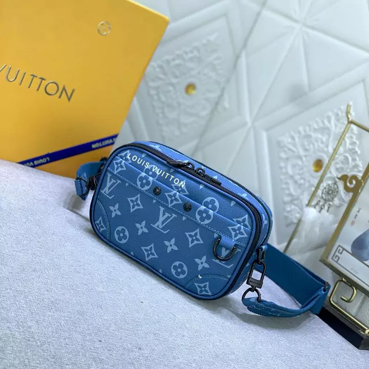 LV メンズ ショルダー バッグ