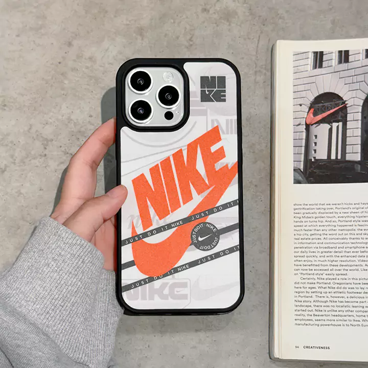 ナイキ iphone17 スマホケース 人気 高校生