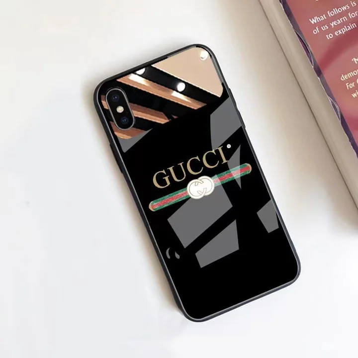芸能人iphone16ケース グッチ