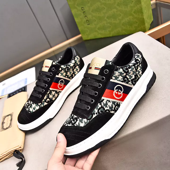 gucci スニーカー ブラック