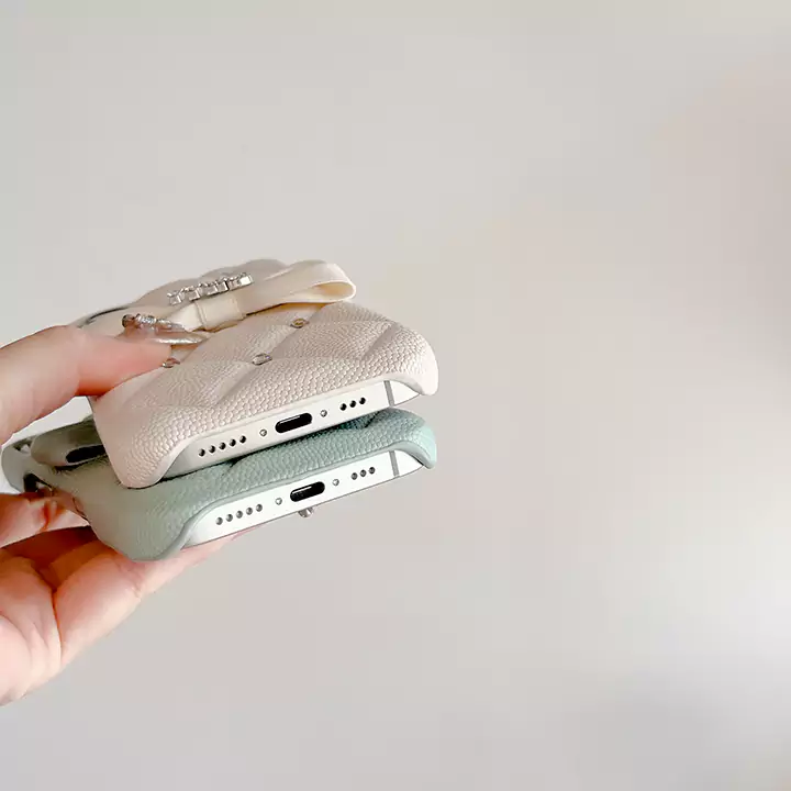 ミュウミュウ スマホ アクセサリー