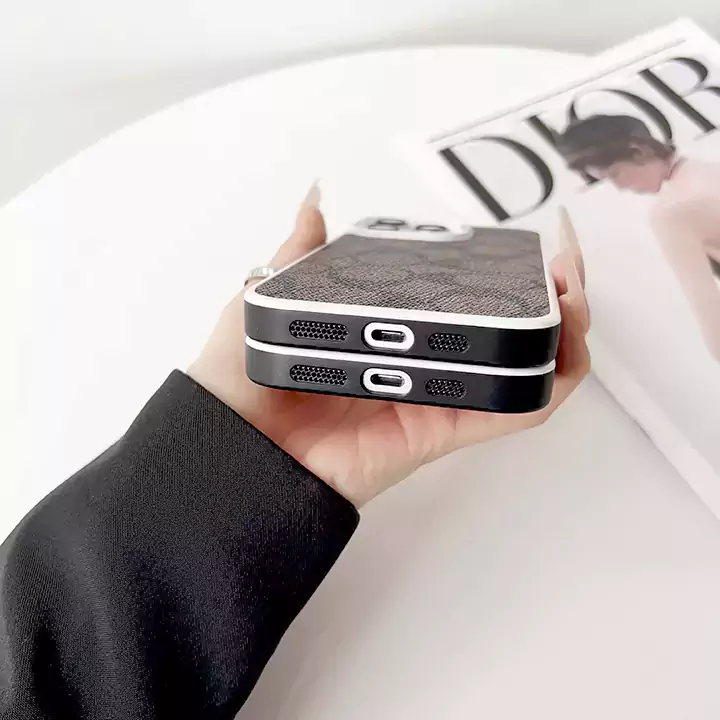コーチiphone17レザーケース