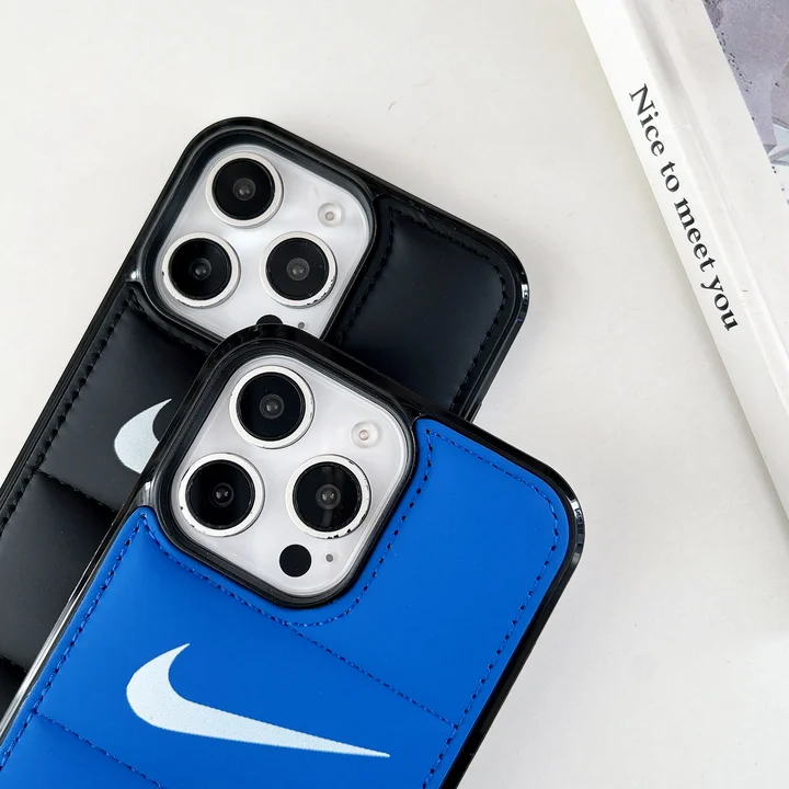 nike iphone17promaxケース 衝撃に強い