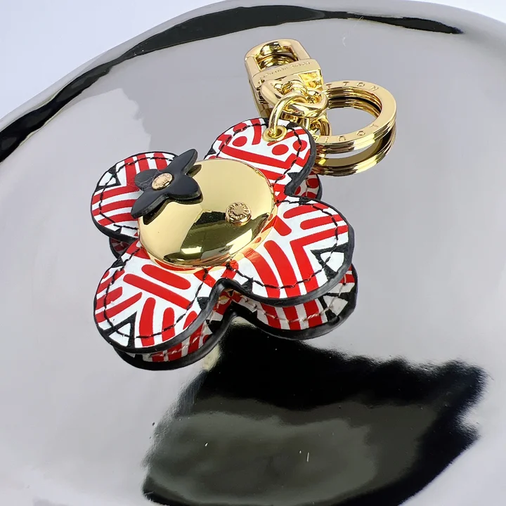 ルイヴィトン サークル キーホルダー