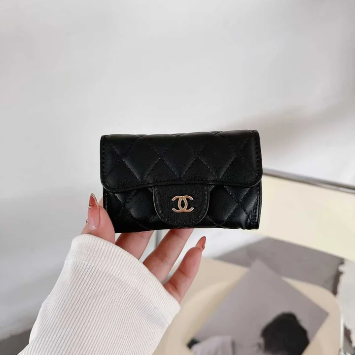CHANEL カード 入れ 女性 人気