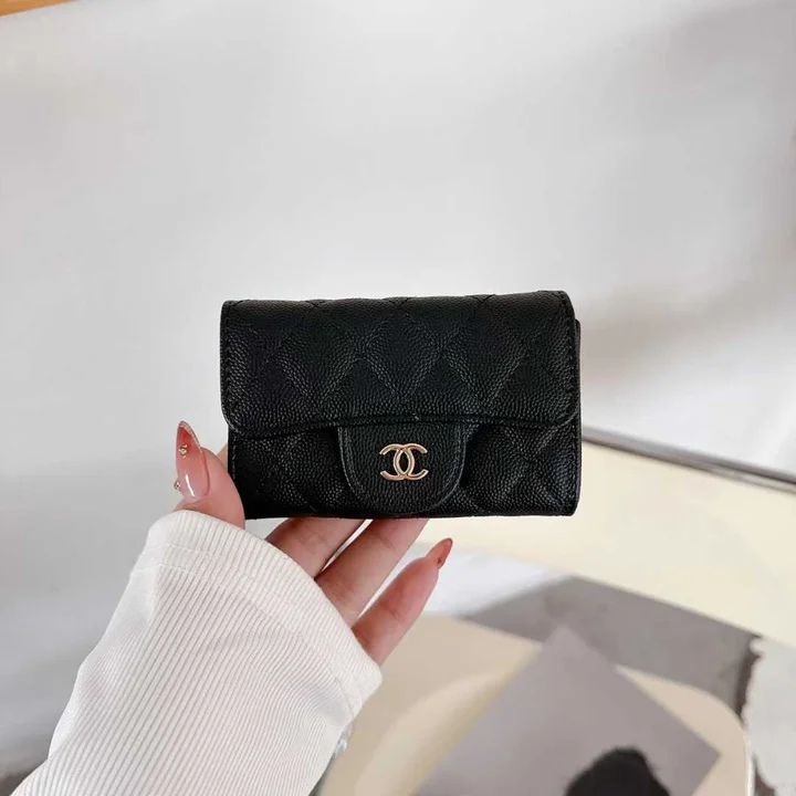 CHANEL カード 入れ 女性 人気