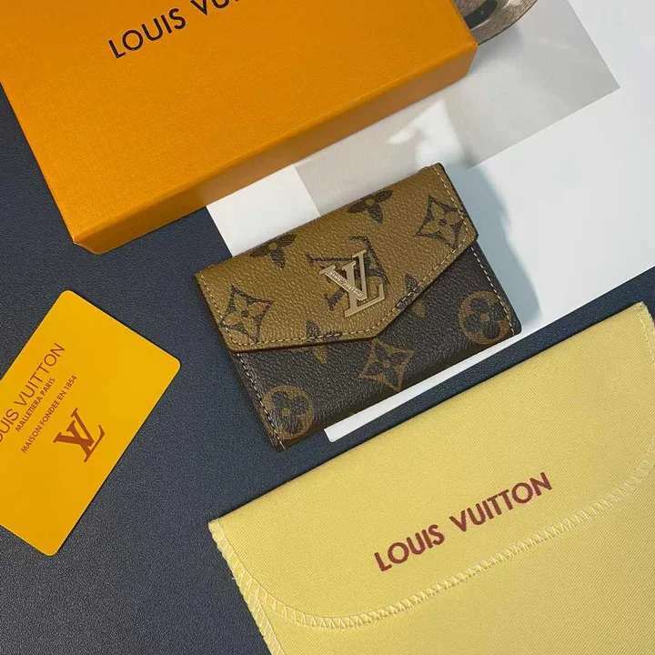 LV 風 コンパクト財布