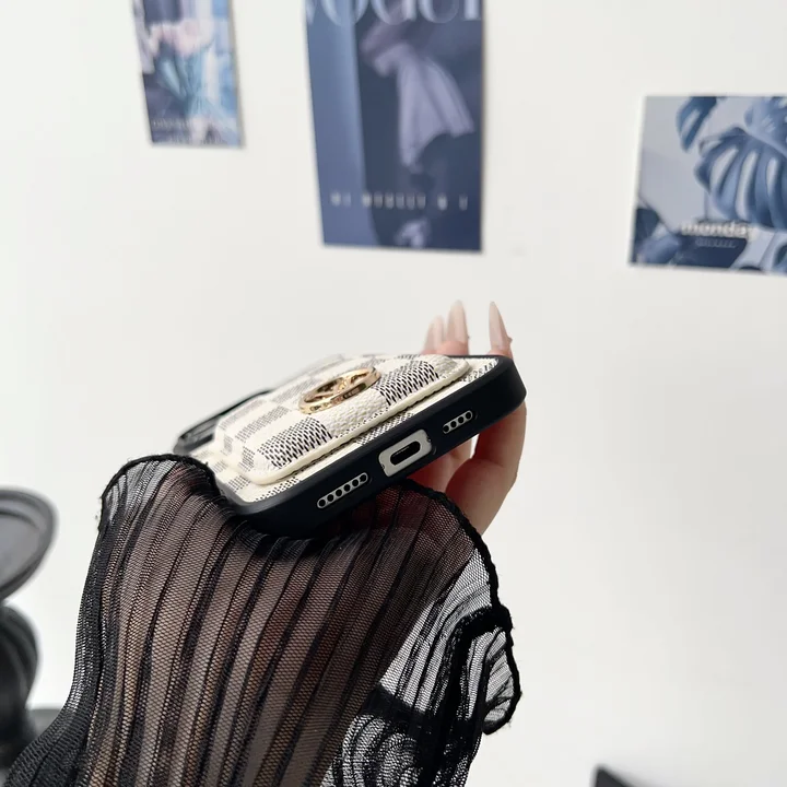 アイフォーン17プロケース GUCCI