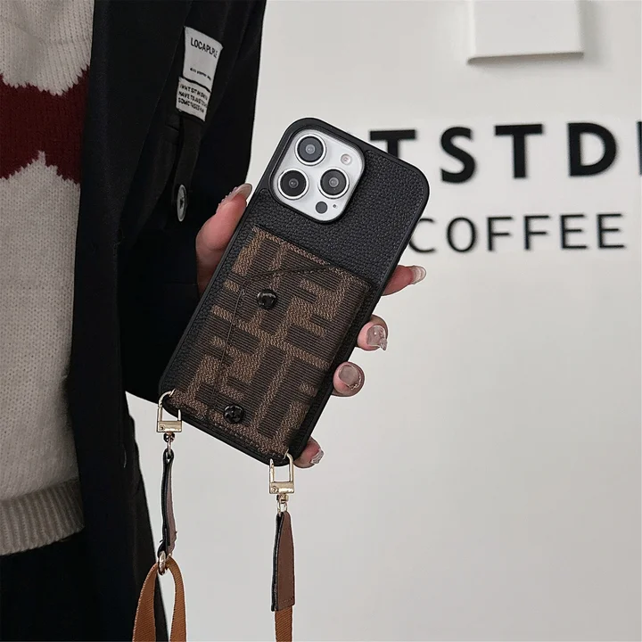 フェンディiphone17proケース ショルダー