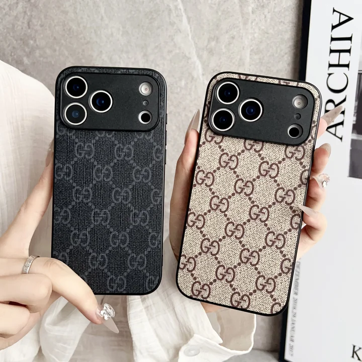 coach iphone17pro携帯カバー