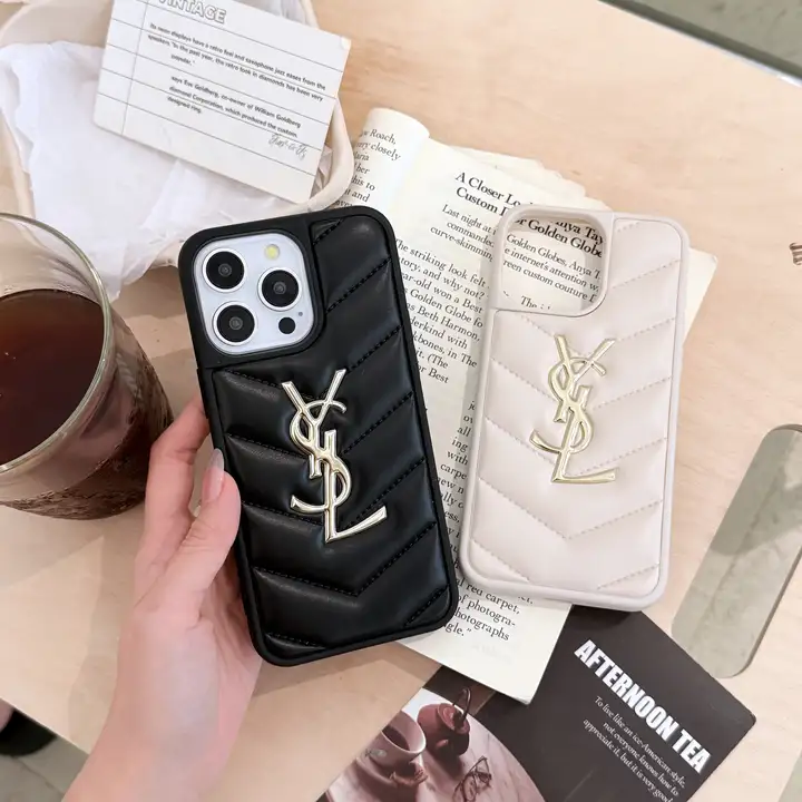 イヴサンローランiphone17promaxケース キルティングレザー