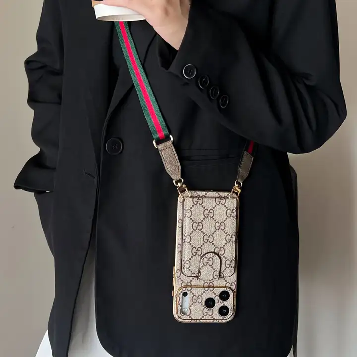 ルイヴィトンiphone17ケース 手ぶら女子