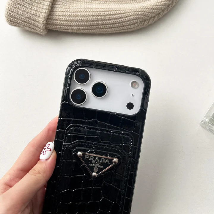 プラダ 三角プレートiphone17ケース