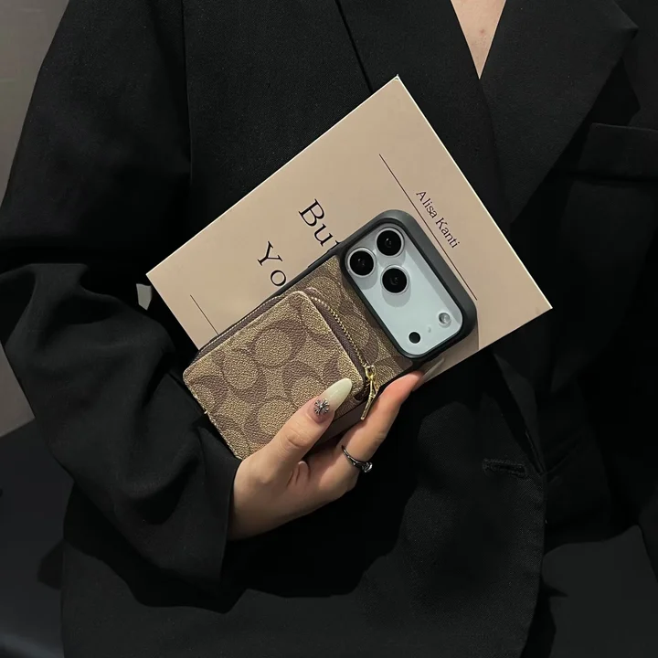 コーチiphone17promaxケース 大容量 カード収納