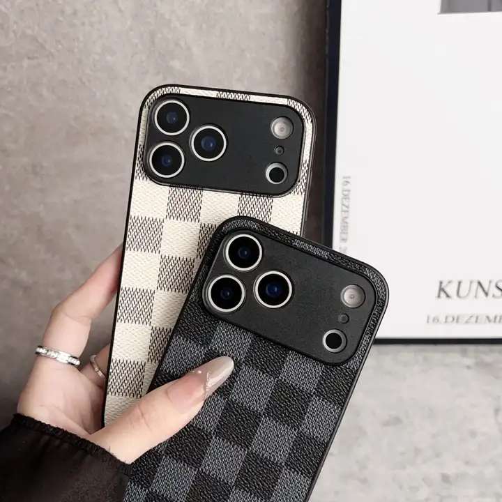 Vuitton iphone17promaxスリムケース
